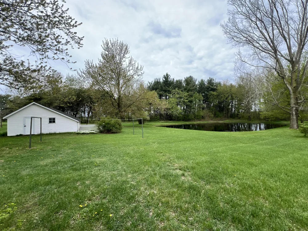 8331 112th Avenue West Olive, MI 49460
