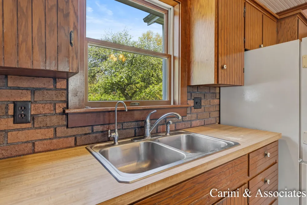 8331 112th Avenue West Olive, MI 49460