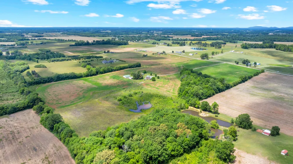 235 Breezy Knoll Ln Morrison, TN 37357