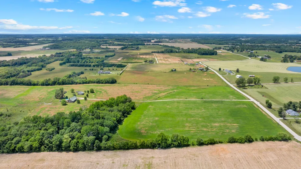 235 Breezy Knoll Ln Morrison, TN 37357
