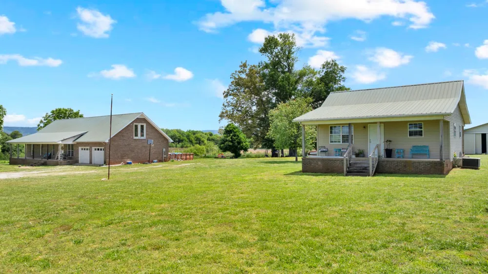235 Breezy Knoll Ln Morrison, TN 37357