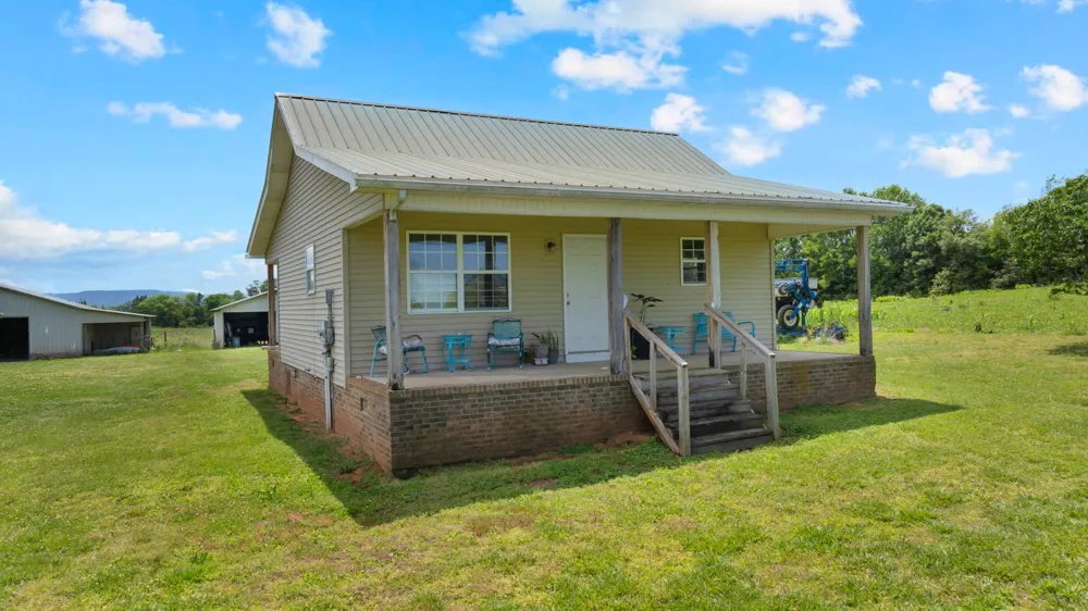 235 Breezy Knoll Ln Morrison, TN 37357