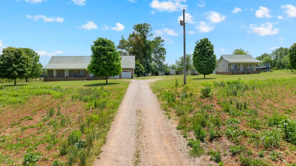 235 Breezy Knoll Ln Morrison, TN 37357