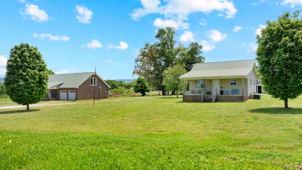 235 Breezy Knoll Ln Morrison, TN 37357