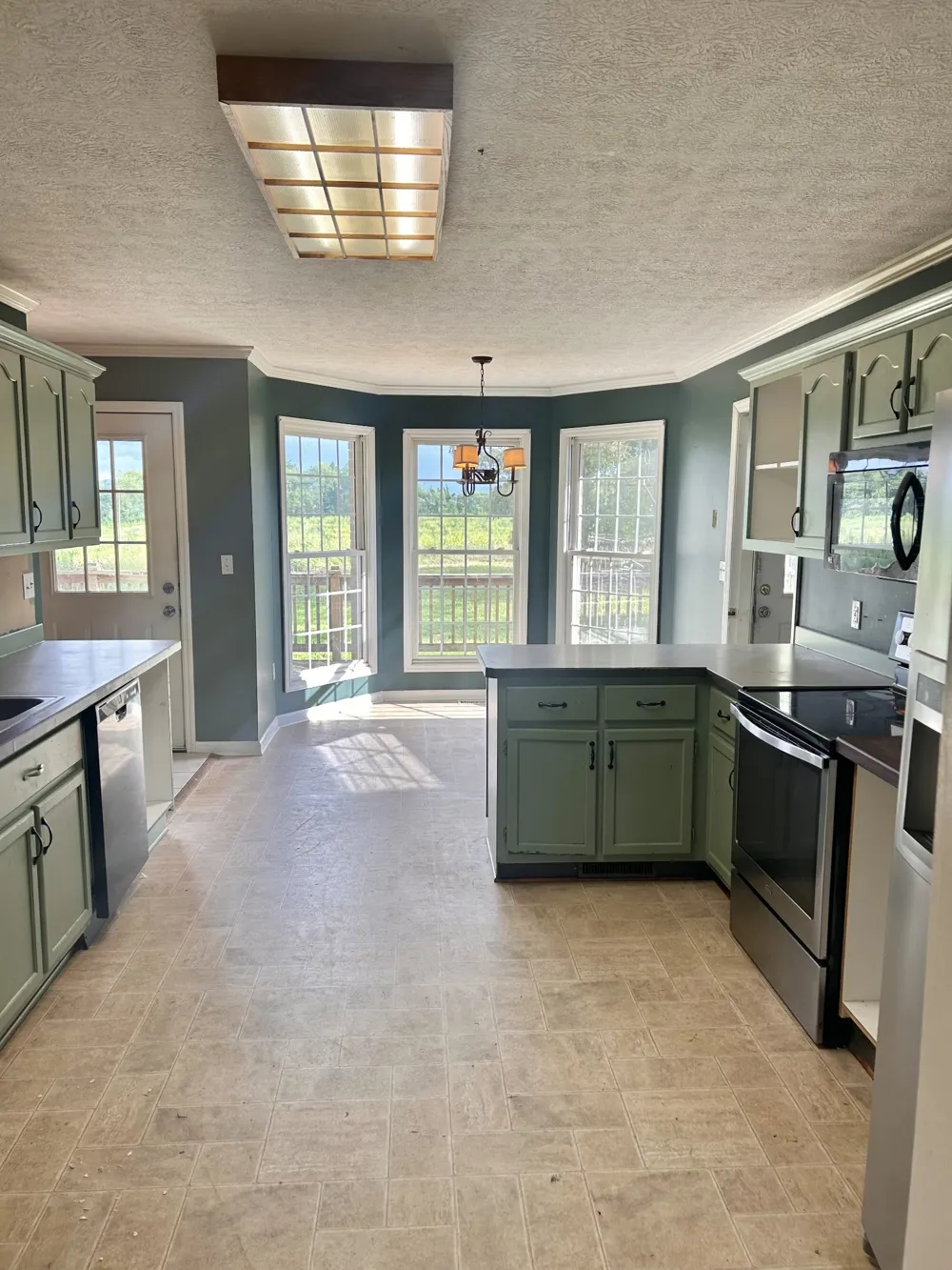 235 Breezy Knoll Ln Morrison, TN 37357