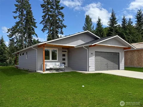 1413 Discovery Loop