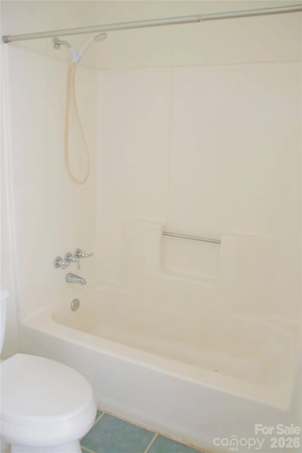 1610 Eagles Place #J-204 Rock Hill, SC 29732