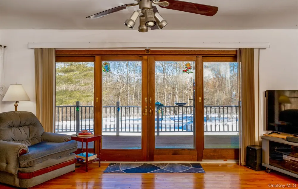 15 Unity Lane New Paltz, NY 12561
