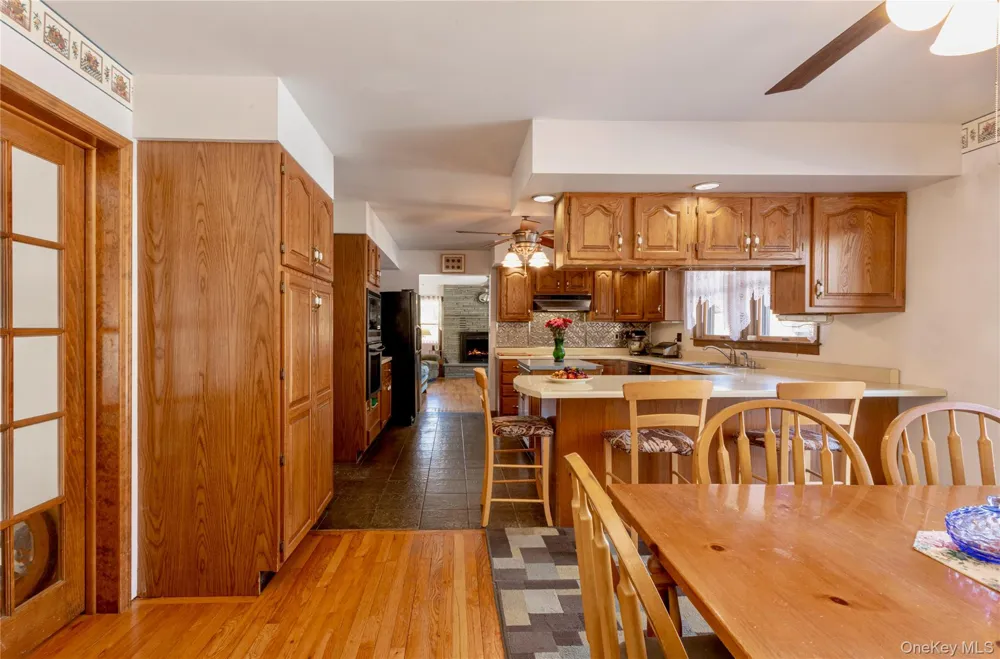 15 Unity Lane New Paltz, NY 12561