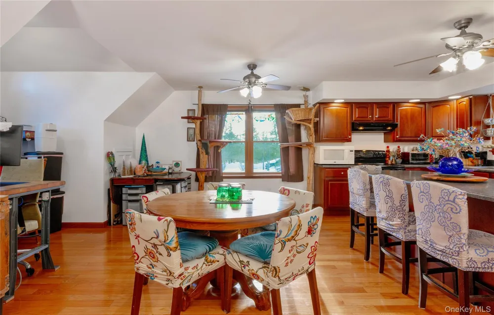15 Unity Lane New Paltz, NY 12561