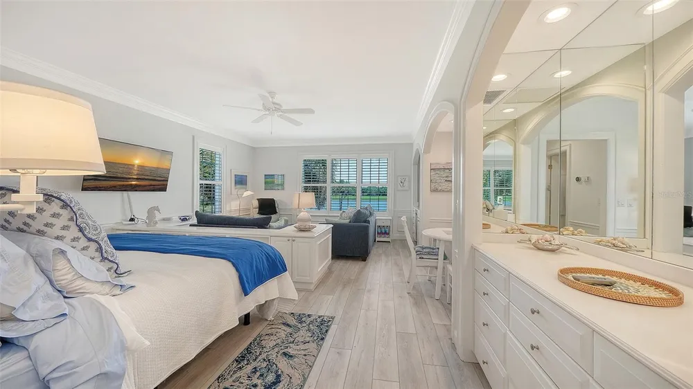 51 MACEWEN DRIVE #12 Osprey, FL 34229