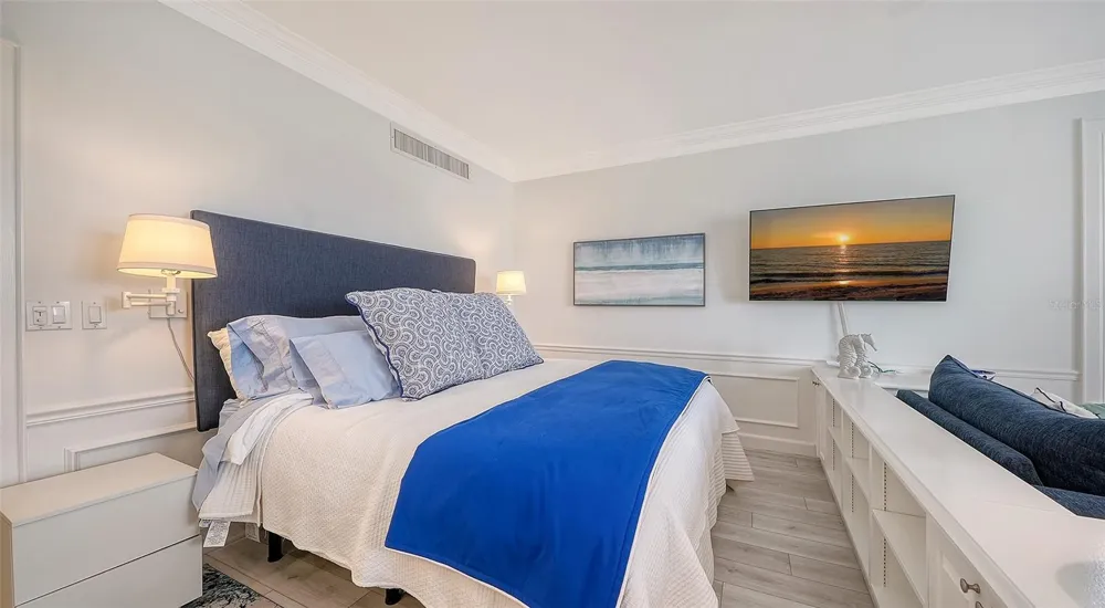 51 MACEWEN DRIVE #12 Osprey, FL 34229
