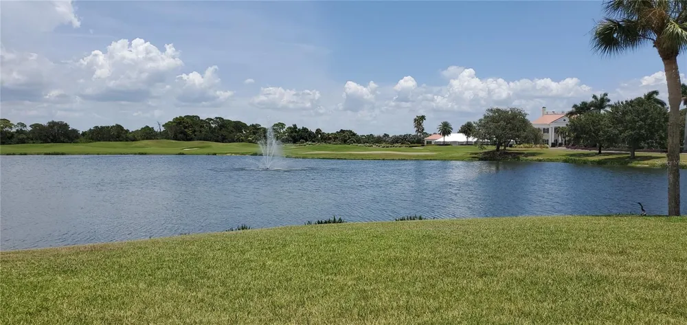 51 MACEWEN DRIVE #12 Osprey, FL 34229