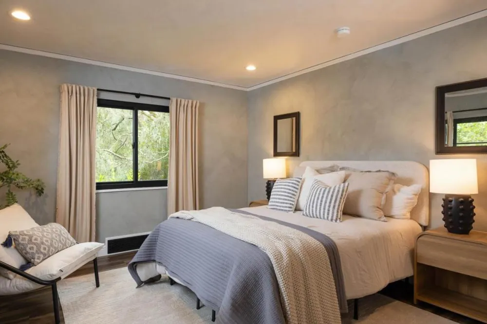25315 Flanders Drive Carmel, CA 93923