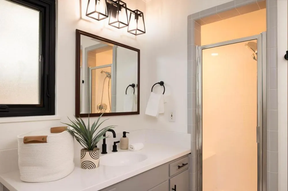25315 Flanders Drive Carmel, CA 93923