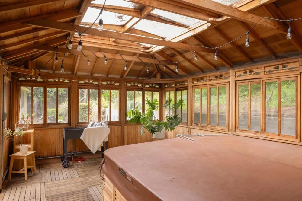 25315 Flanders Drive Carmel, CA 93923