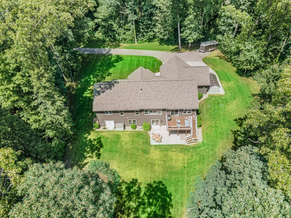 3479 Jeffrey Spur Hamilton, MI 49419