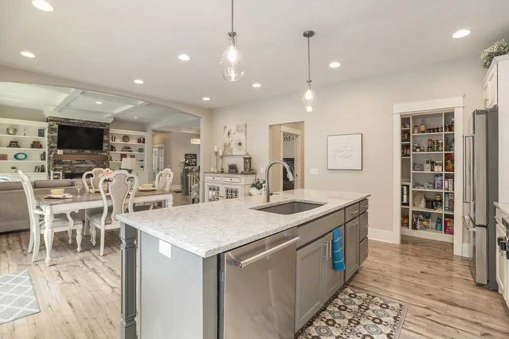 3479 Jeffrey Spur Hamilton, MI 49419