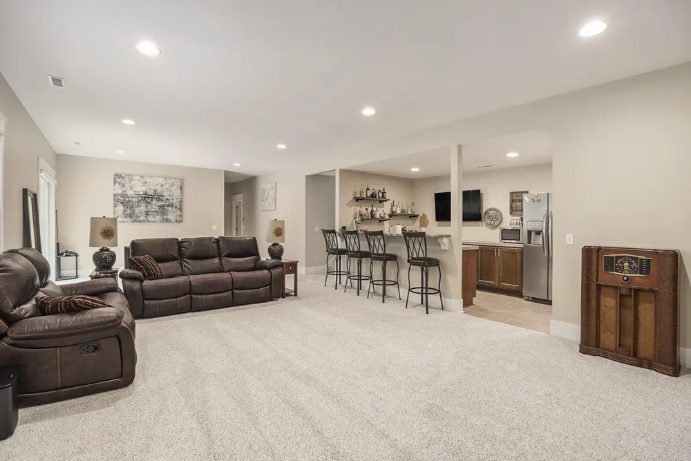 3479 Jeffrey Spur Hamilton, MI 49419