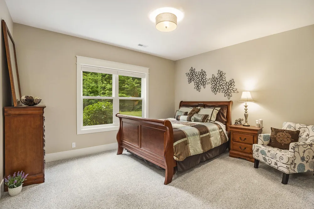 3479 Jeffrey Spur Hamilton, MI 49419