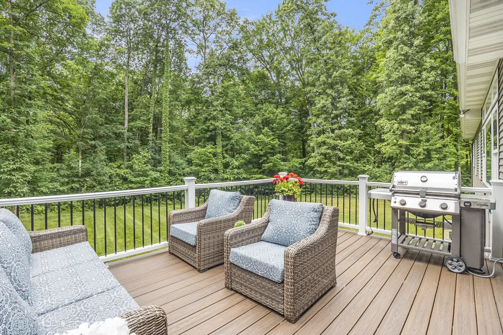 3479 Jeffrey Spur Hamilton, MI 49419