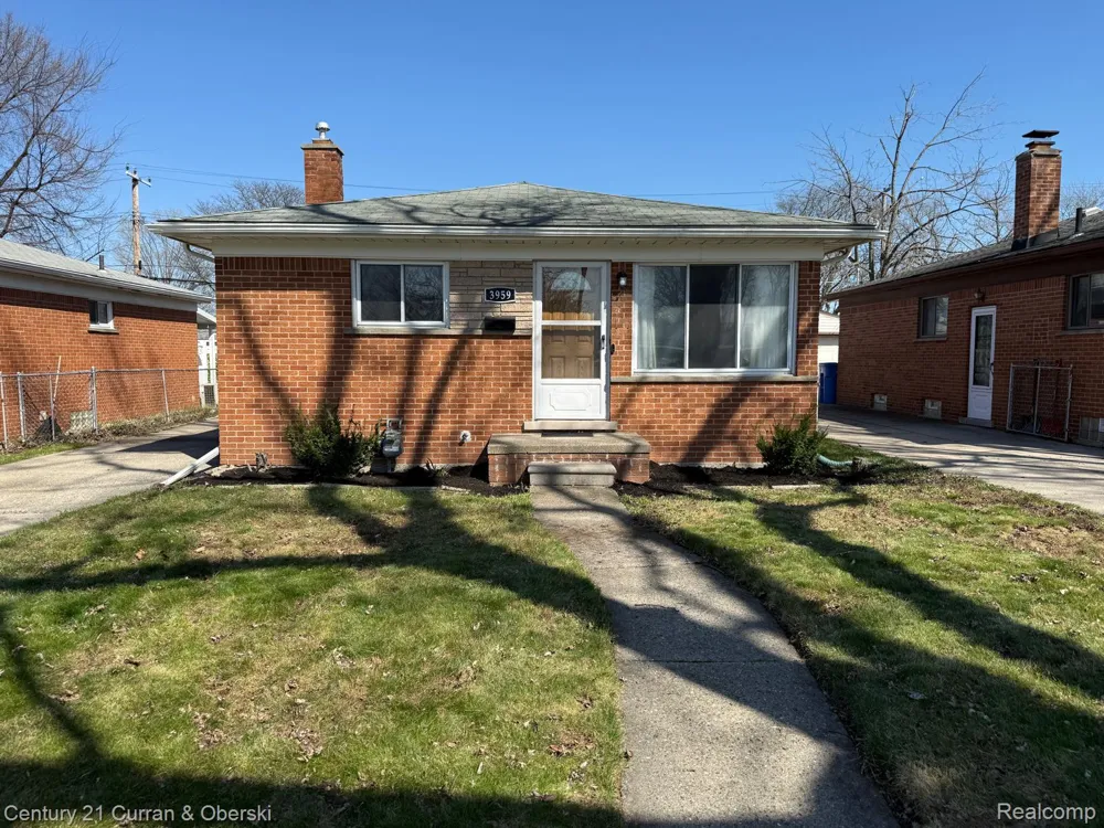 3959 Monroe Street Dearborn Heights City, MI 48125