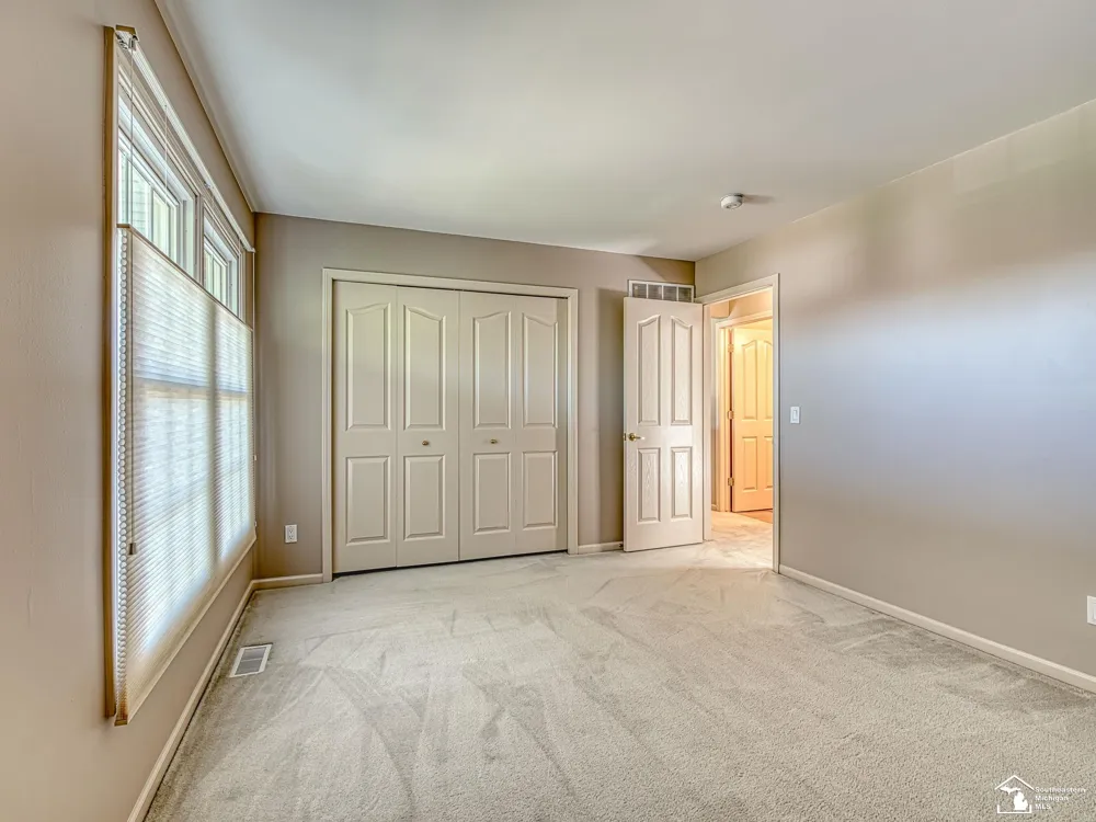 839 Kings Park Road Monroe Charter Township, MI 48161