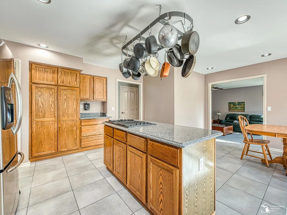 839 Kings Park Road Monroe Charter Township, MI 48161