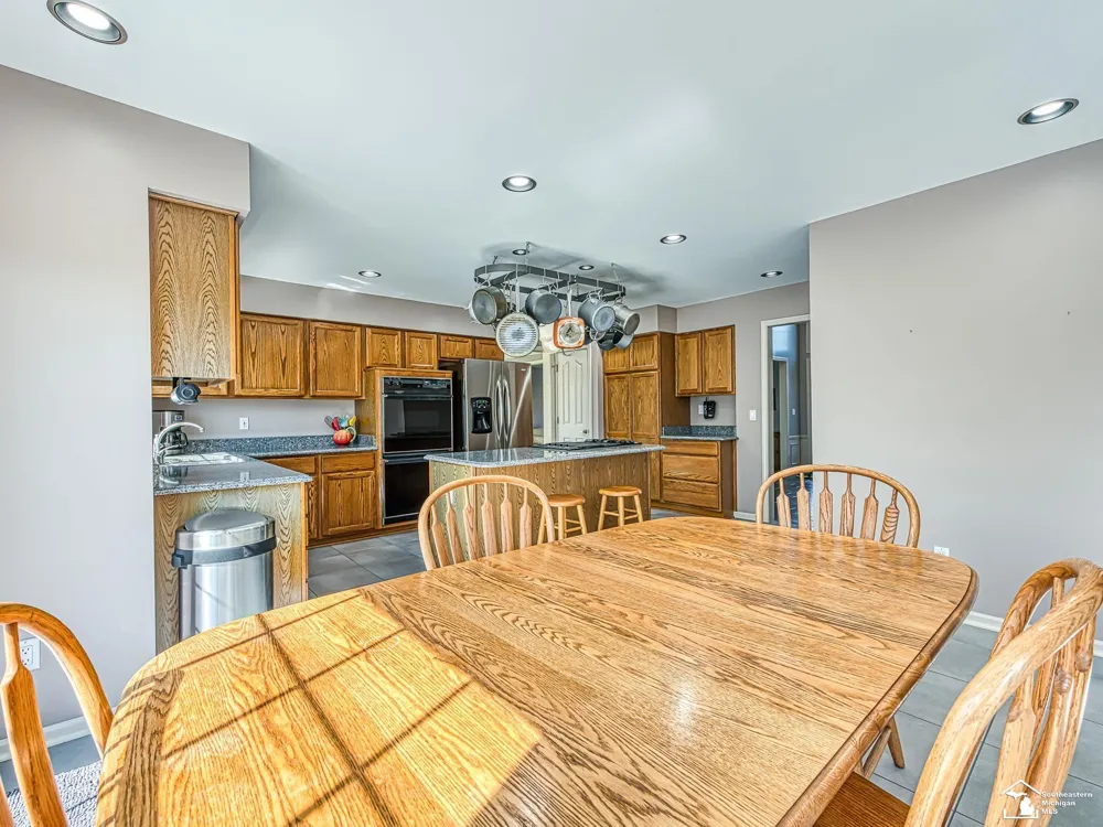 839 Kings Park Road Monroe Charter Township, MI 48161