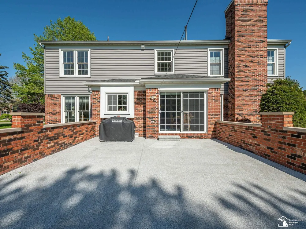 839 Kings Park Road Monroe Charter Township, MI 48161