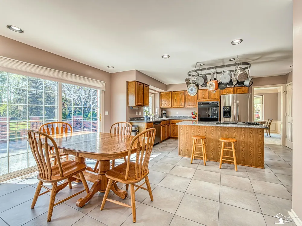 839 Kings Park Road Monroe Charter Township, MI 48161