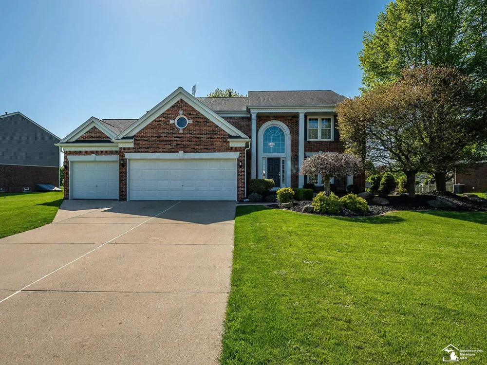839 Kings Park Road Monroe Charter Township, MI 48161