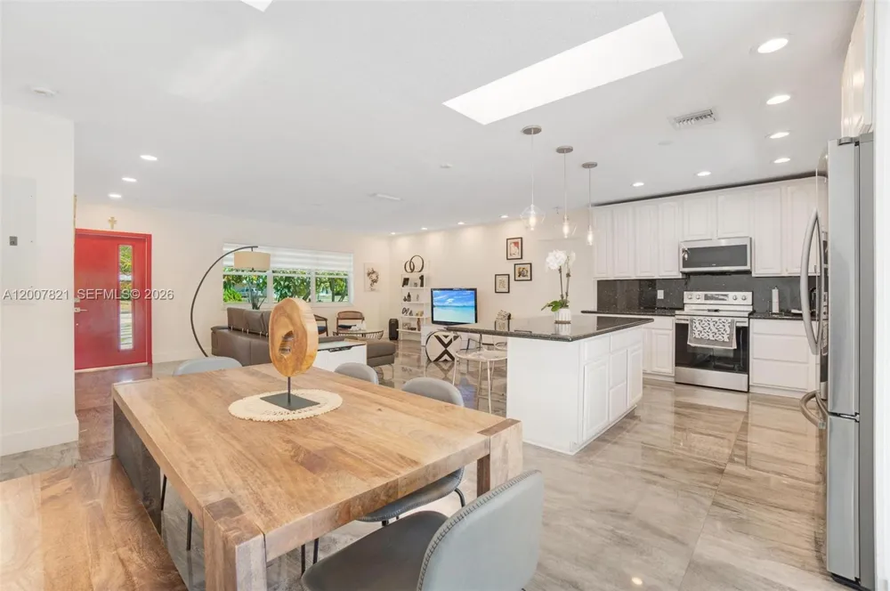 Address Not Shown Palmetto Bay, FL 33176