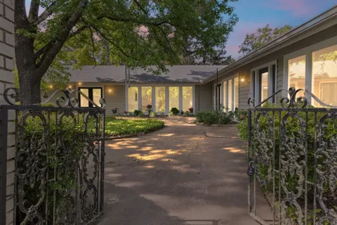 96 SE 12 STREET