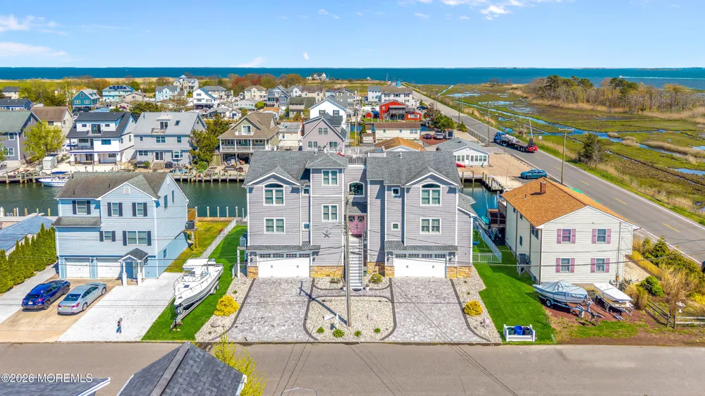 6 Capstan Road Waretown, NJ 08758