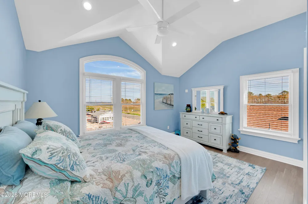6 Capstan Road Waretown, NJ 08758
