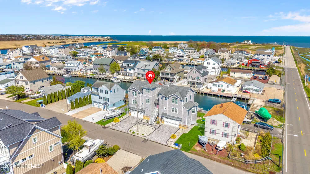 6 Capstan Road Waretown, NJ 08758