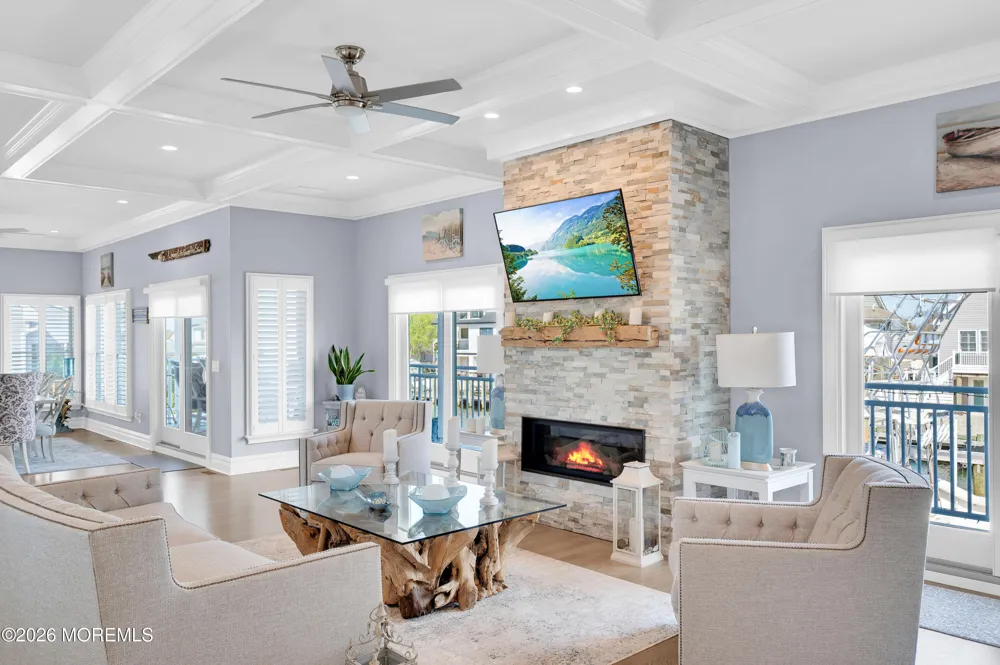 6 Capstan Road Waretown, NJ 08758