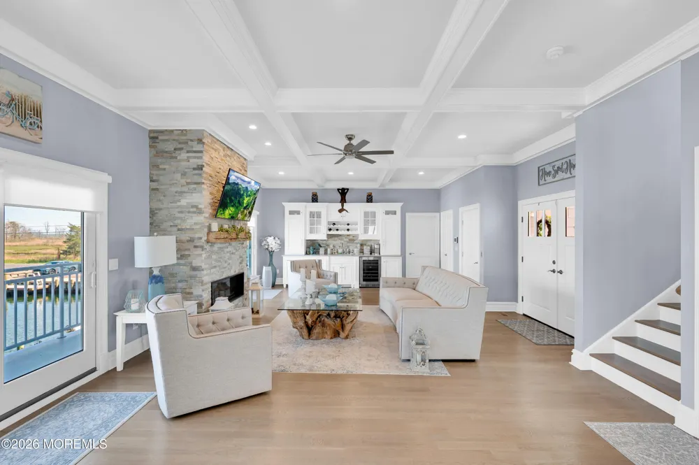 6 Capstan Road Waretown, NJ 08758