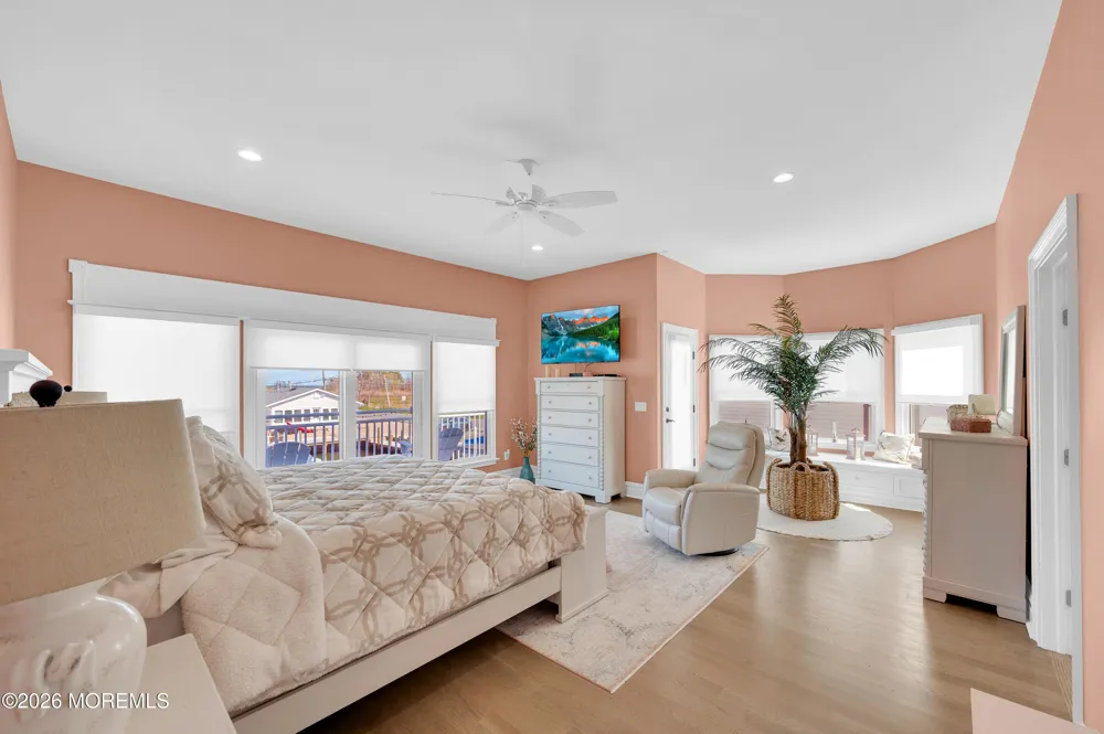6 Capstan Road Waretown, NJ 08758