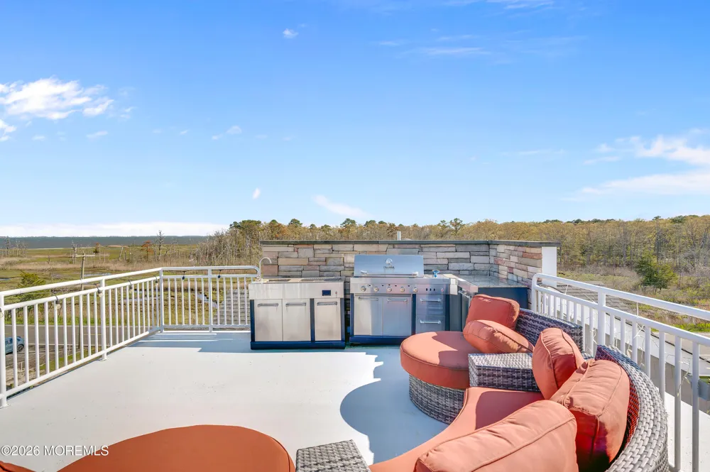 6 Capstan Road Waretown, NJ 08758