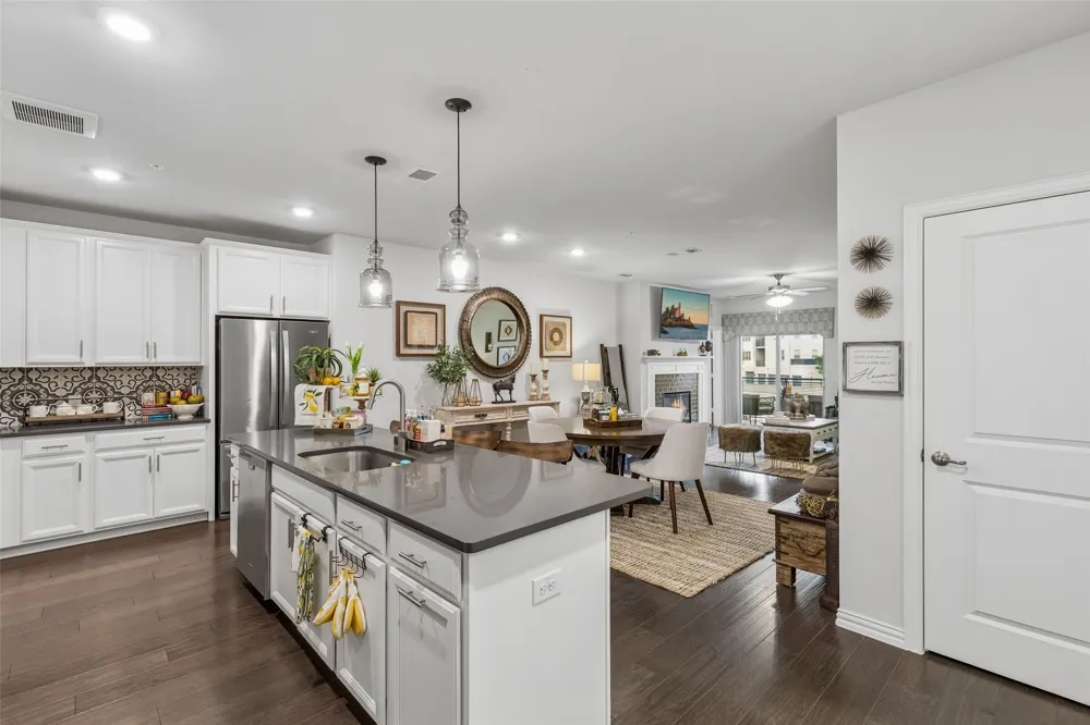 651 Watters Road #7204 Allen, TX 75013