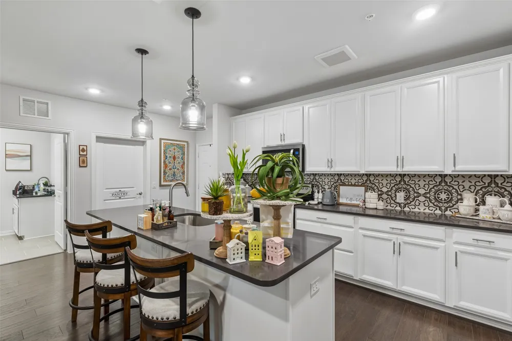 651 Watters Road #7204 Allen, TX 75013