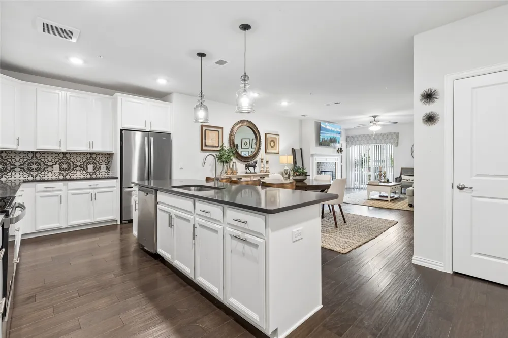 651 Watters Road #7204 Allen, TX 75013