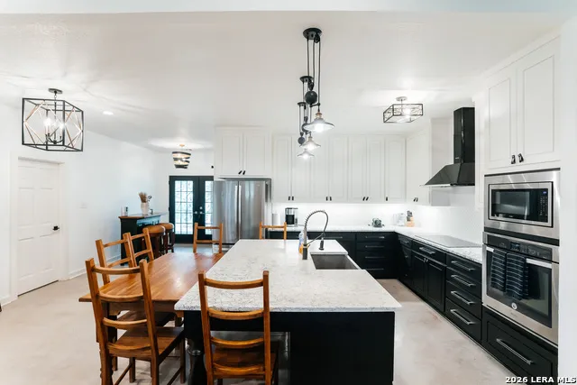 401 PR 2410 Hondo, TX 78861