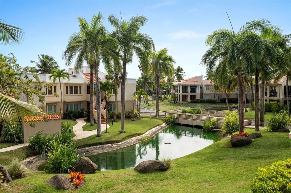 86 LAKESIDE VILLAS #G2 Vega Alta, PR 00692