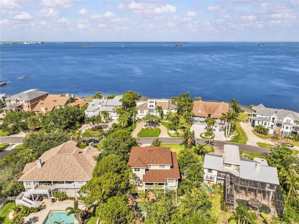 897 POINT SEASIDE DRIVE Crystal Beach, FL 34681