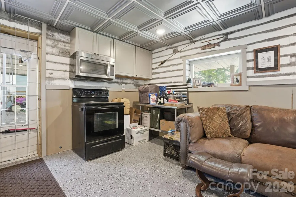 4473 Ridge Street Claremont, NC 28610