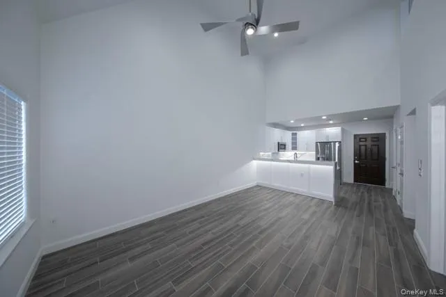 148 south front Street #PH322 Farmingdale, NY 11735