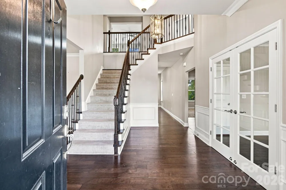 7223 Old Valley Way Harrisburg, NC 28075